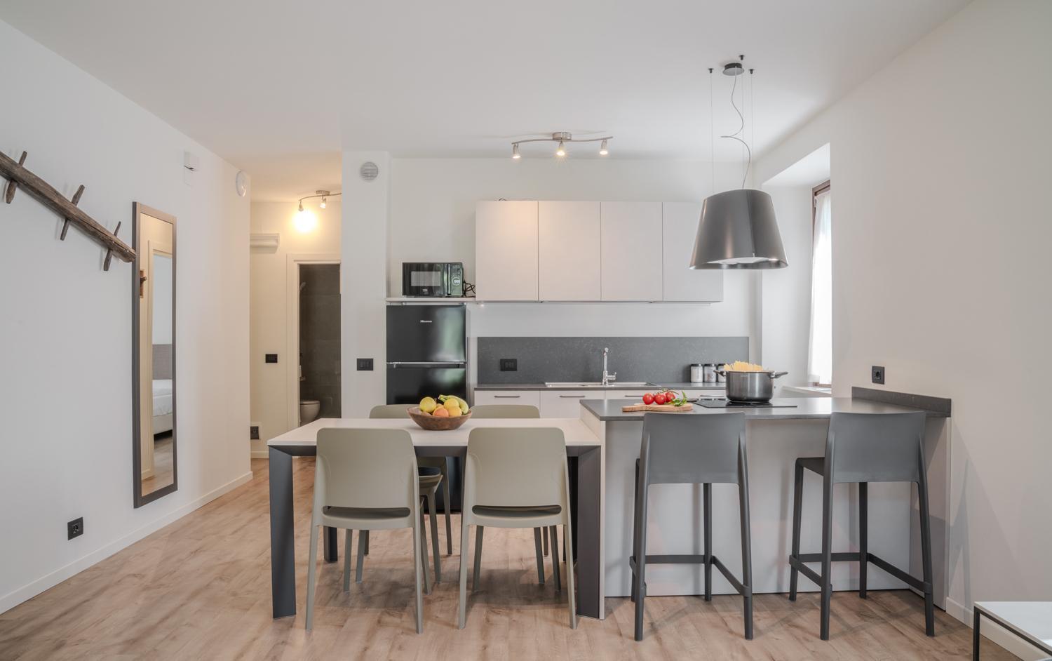 Hotel Antica Croce - Gardaslowemotion Tenno Ngoại thất bức ảnh