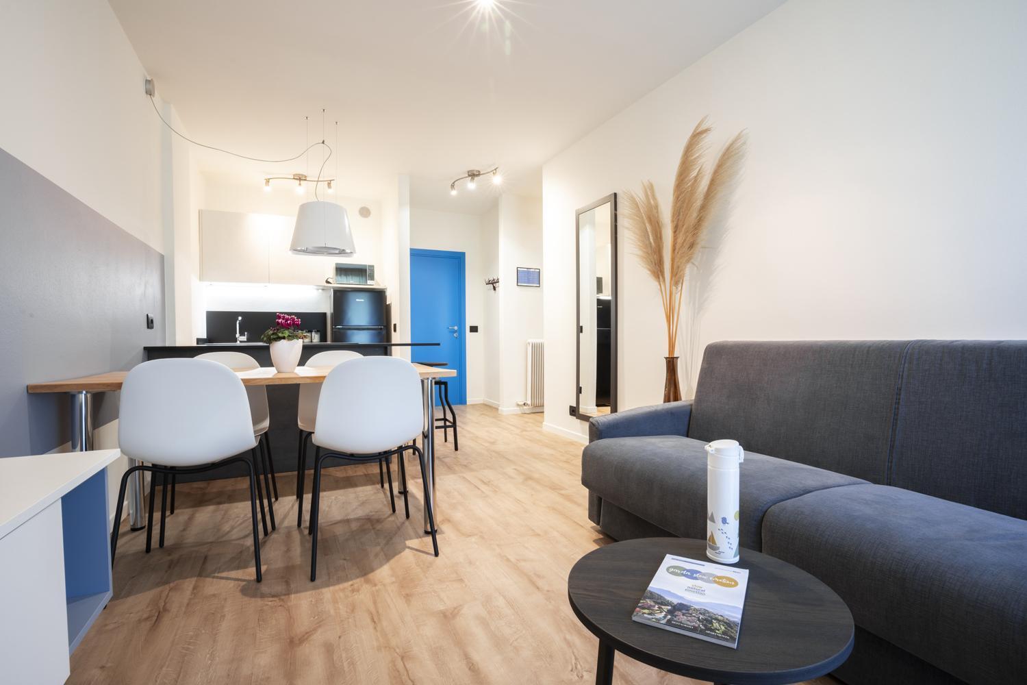 Hotel Antica Croce - Gardaslowemotion Tenno Ngoại thất bức ảnh