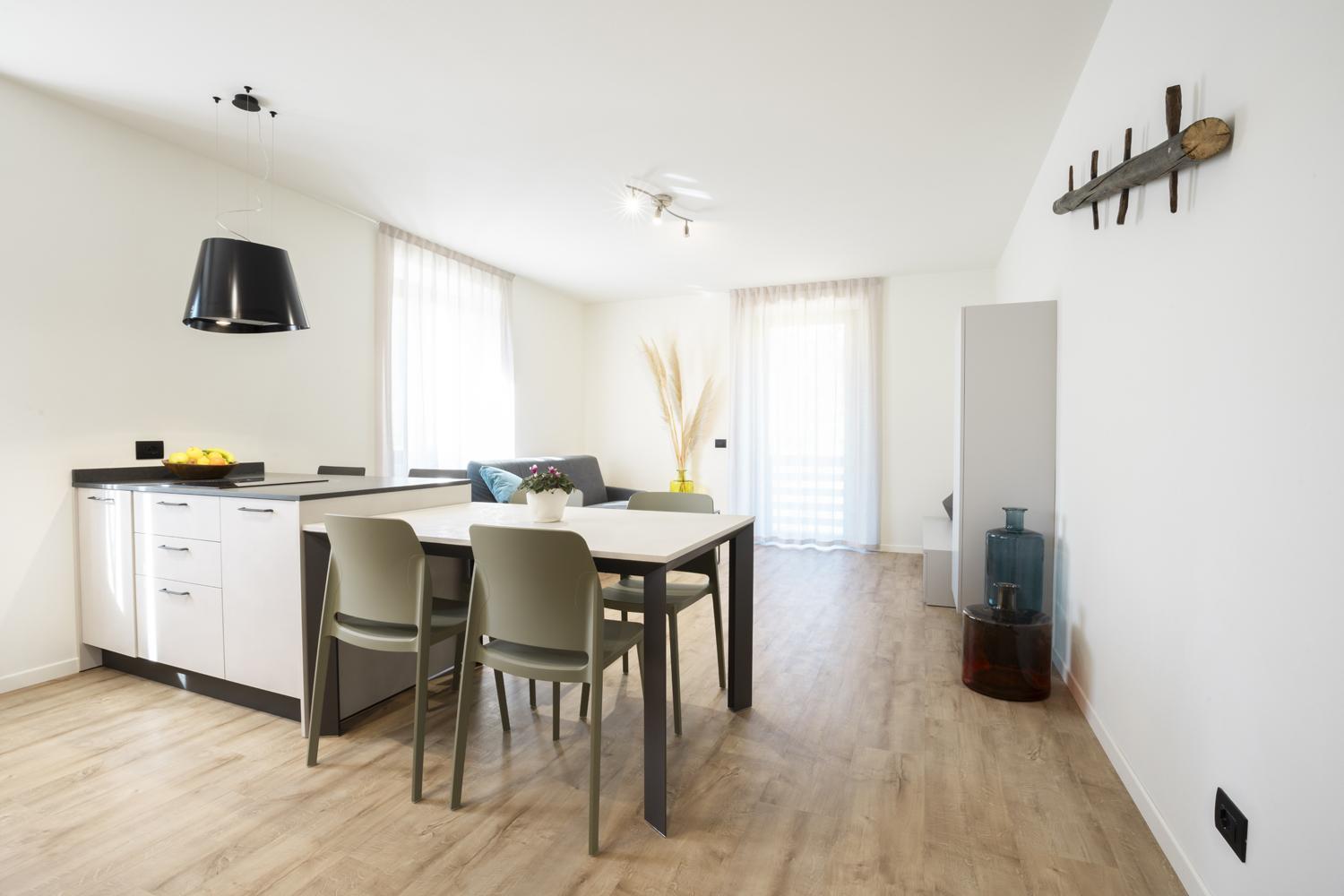 Hotel Antica Croce - Gardaslowemotion Tenno Ngoại thất bức ảnh